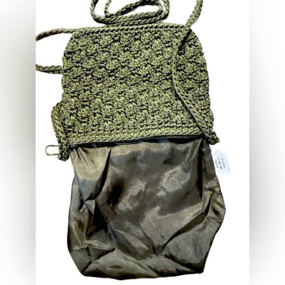 Island Planet Army Green Cross Body Bag - Picture 3 of 3